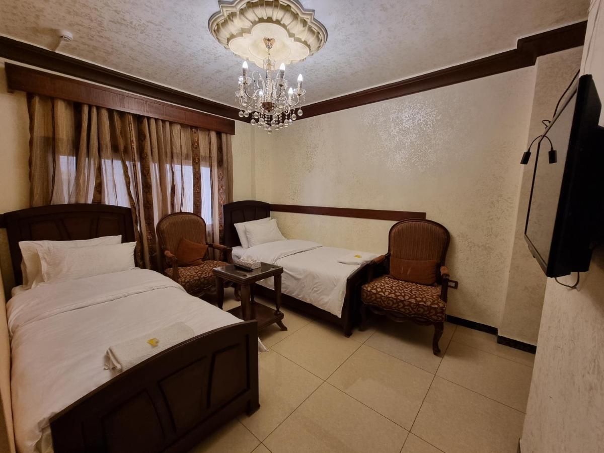 Nahas Plaza Aparthotel Irbid Kültér fotó