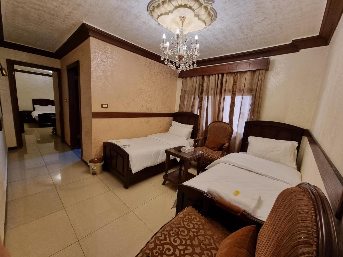Nahas Plaza Aparthotel Irbid Kültér fotó