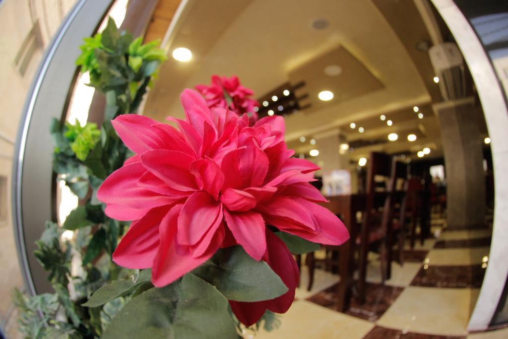 Nahas Plaza Aparthotel Irbid Kültér fotó