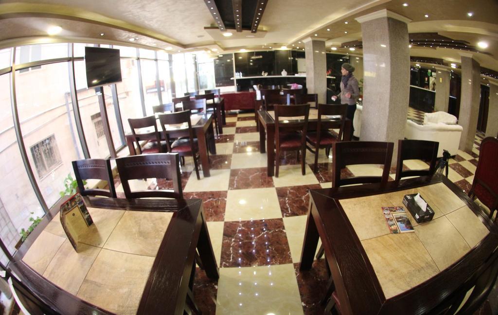 Nahas Plaza Aparthotel Irbid Kültér fotó